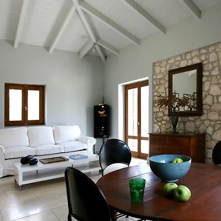 Agrepavlis Junior Villa Sivota